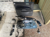FORD FOCUS SOL ÖN KAPI DÖŞEMESİ 2005-2008 MODEL ORJİNAL ÇIKMA