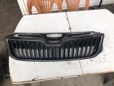 Oto Çıkma Parça / Skoda / Rapid / Kaporta & Karoser / Panjur / Çıkma Parça 