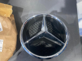 Oto Çıkma Parça / Mercedes / CLS / Tampon / Izgara Çıtası / Çıkma Parça 