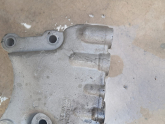Oto Çıkma Parça / Renault / R 5 / Motor / Takozu & Kulağı / Çıkma Parça 