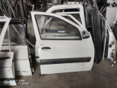 Oto Çıkma Parça / Renault / R 5 / Kaporta & Karoser / Sol Ön Kapı / Çıkma Parça 