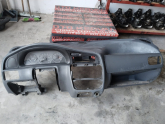 Oto Çıkma Parça / Fiat / Palio / Göğüslük & Torpido / Komple Torpido / Çıkma Parça 