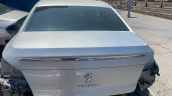 Peugeot 508 bagaj kapağı gri hatasız