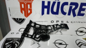 CİTROEN C5 AİRCROSS SAĞ ARKA TAMPON BRAKETİ 9833399980