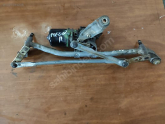 Oto Çıkma Parça / Renault / Megane / Oto Cam / Silecek Motoru / Çıkma Parça 