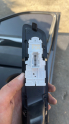 Oto Çıkma Parça / Skoda / Karoq / Oto Cam / Cam Düğmesi / Çıkma Parça 