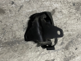 Oto Çıkma Parça / Volkswagen / Amarok / Motor / Takozu & Kulağı / Çıkma Parça 