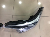 Oto Çıkma Parça / Toyota / C-HR Hybrid / Far & Stop / Sol Ön Far / Çıkma Parça 