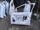 Oto Çıkma Parça / Volkswagen / Jetta / Kaporta & Karoser / Sağ Ön Kapı / Çıkma Parça 