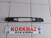 MERCEDES E KASA W214 SOL ÖN KAPI TUŞ ÇERÇEVESİ