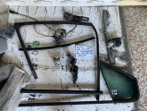 Oto Çıkma Parça / Renault / Modus / Kaporta & Karoser / Kapı Menteşesi / Çıkma Parça 