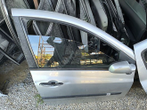 2009 Clio 3 sağ ön kapı