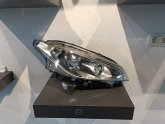 Oto Çıkma Parça / Peugeot / 208 / Far & Stop / Sağ Ön Far / Çıkma Parça 