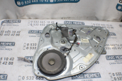Oto Çıkma Parça / Ford / Focus / Oto Cam / Cam Krikosu / Çıkma Parça 