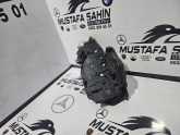 Oto Çıkma Parça / Bmw / 1 Serisi / Kaporta & Karoser / Kapı Kilidi / Çıkma Parça 
