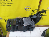 Oto Çıkma Parça / Opel / Grandland X / Far & Stop / Sağ Ön Far / Çıkma Parça 