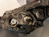 Oto Çıkma Parça / Peugeot / 208 / Far & Stop / Sağ Ön Far / Çıkma Parça 