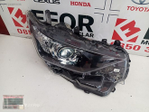 Oto Çıkma Parça / Toyota / Auris / Far & Stop / Sağ Ön Far / Çıkma Parça 