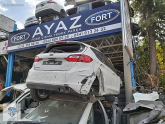 Oto Çıkma Parça / Ford / Fiesta / Kaporta & Karoser / Sol Ön Kapı / Çıkma Parça 