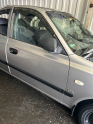 Oto Çıkma Parça / Hyundai / Accent / Kaporta & Karoser / Sağ Ön Kapı / Çıkma Parça 