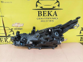 Oto Çıkma Parça / Toyota / Corolla / Far & Stop / Sağ Ön Far / Sıfır Parça 