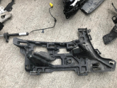Oto Çıkma Parça / Volvo / XC90 / Tampon / Tampon Braketi / Çıkma Parça 