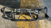 Land Rover Discovery 5 ön panel HY32-16E144