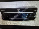 Oto Çıkma Parça / Mercedes / E Serisi / Kaporta & Karoser / Bagaj Kapağı / Çıkma Parça 