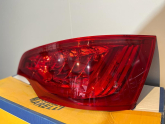 Oto Çıkma Parça / Audi / Q7 / Far & Stop / Sağ Arka Stop / Sıfır Parça 