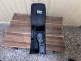 Oto Çıkma Parça / Mitsubishi / L200 / Koltuk & Döşeme / Orta Konsol / Çıkma Parça 