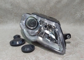 Oto Çıkma Parça / Volkswagen / Passat / Far & Stop / Sağ Ön Far / Sıfır Parça 