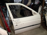 Oto Çıkma Parça / Ford / Escort / Kaporta & Karoser / Sağ Ön Kapı / Çıkma Parça 