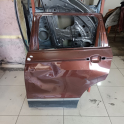 Volkswagen Tiguan sol arka kapı çıkma orjinal