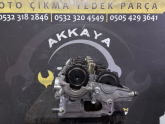 Oto Çıkma Parça / Hyundai / Elantra / Motor / Silindir Kapağı / Çıkma Parça 