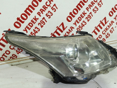 Oto Çıkma Parça / Toyota / Avensis / Far & Stop / Sağ Ön Far / Çıkma Parça 