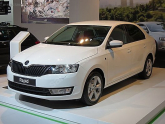 Oto Çıkma Parça / Skoda / Rapid / Far & Stop / Sis Farı / Çıkma Parça 
