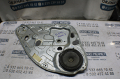 Oto Çıkma Parça / Ford / Focus / Oto Cam / Cam Krikosu / Çıkma Parça 
