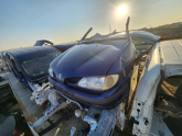 Oto Çıkma Parça / Renault / Megane / Kaporta & Karoser / Komple Ön / Çıkma Parça 