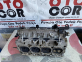 Oto Çıkma Parça / Volkswagen / Passat / Motor / Silindir Kapağı / Çıkma Parça 