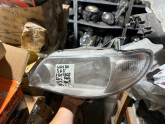 Oto Çıkma Parça / Mazda / 121 / Far & Stop / Sol Ön Far / Çıkma Parça 