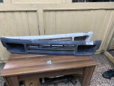 Oto Çıkma Parça / Volkswagen / Transporter / Tampon / Tampon Izgarası / Çıkma Parça 