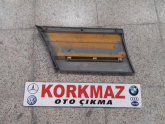 Oto Çıkma Parça / Mercedes / 300 / Kaporta & Karoser / Kapı Çıtası / Çıkma Parça 