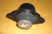 Oto Çıkma Parça / Volkswagen / Polo / Motor / Takozu & Kulağı / Çıkma Parça 