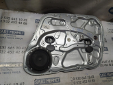 Oto Çıkma Parça / Hyundai / i30 / Oto Cam / Cam Krikosu / Çıkma Parça 