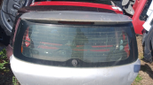 Suzuki swift bagaj camı yedek parça