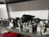 Oto Çıkma Parça / Volkswagen / Transporter / Kaporta & Karoser / Kapı Menteşesi / Çıkma Parça 
