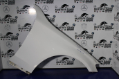 MERCEDES C SERİ W205 C200 BEYAZ SAĞ ÖN ÇAMURLUK A2058810201