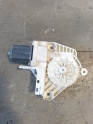 8K0959811A Audi A4 sol arka kapı cam motoru