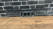 8V3853949 AUDİ A3 ÖN PANJUR İÇ ORTA BRAKET H/BACK 2017