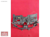 Oto Çıkma Parça / Renault / Megane / Tampon / Izgara Çıtası / Çıkma Parça 